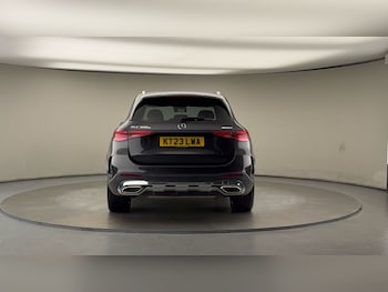 Used Mercedes-Benz GLC 2023 for sale - 76211080: Photo