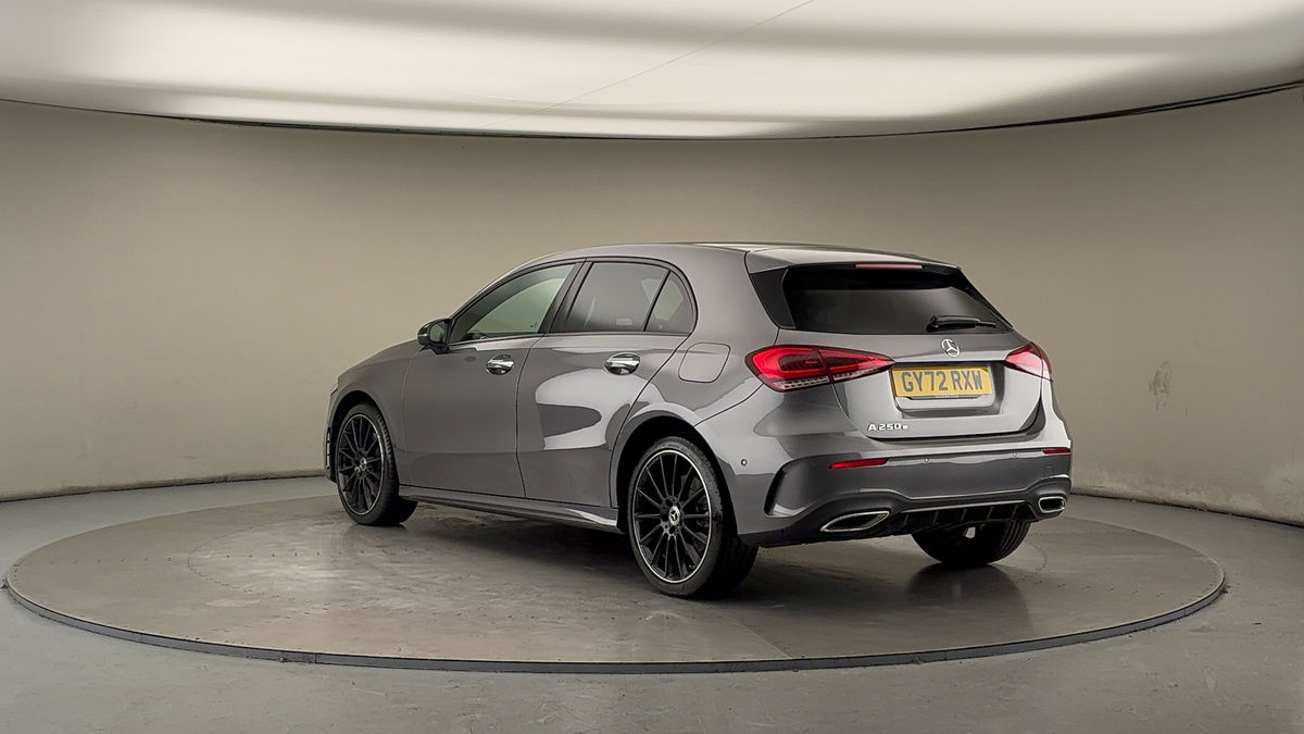 Used Mercedes-Benz A-Class 2022 for sale - 76974101: Photo 2