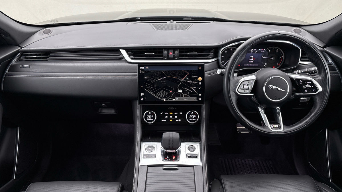 Used Jaguar F-Pace 2023 for sale - 76224290: Photo 12