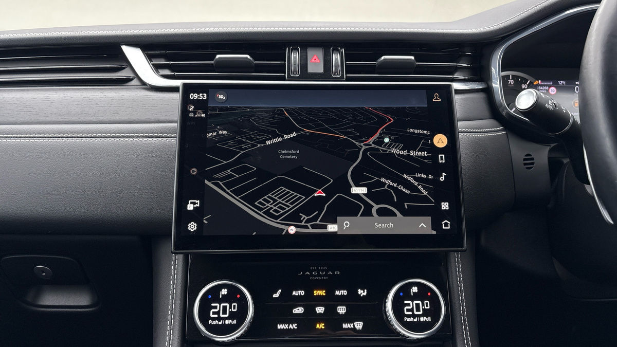 Used Jaguar F-Pace 2023 for sale - 76224290: Photo 17