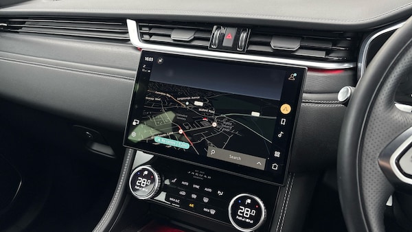 Used Jaguar F-Pace 2023 for sale - 76224290: Photo 17