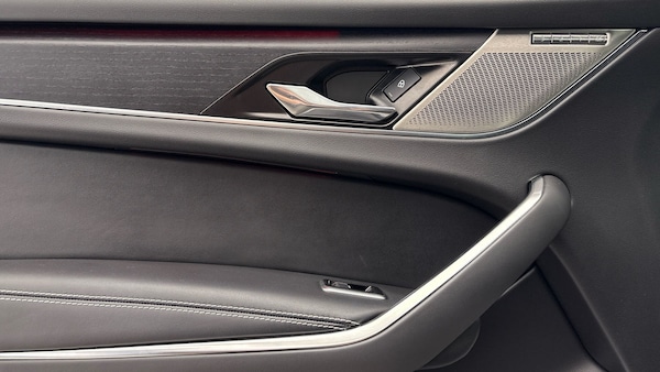 Used Jaguar F-Pace 2023 for sale - 76224290: Photo 19