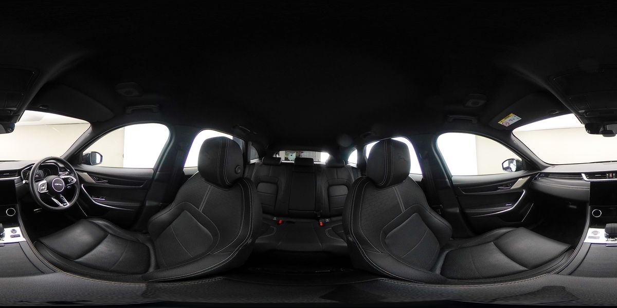 Used Jaguar F-Pace 2023 for sale - 76224290: Photo 44