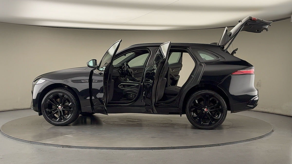 Used Jaguar F-Pace 2023 for sale - 76224290: Photo 46