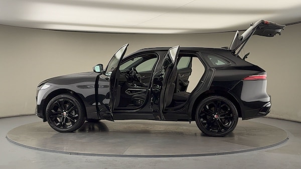 Used Jaguar F-Pace 2023 for sale - 76224290: Photo 46