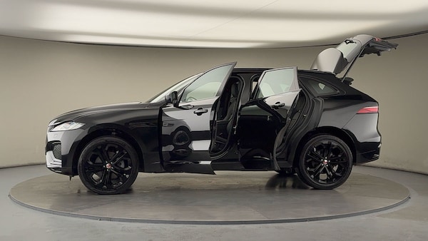 Used Jaguar F-Pace 2023 for sale - 76224290: Photo 47