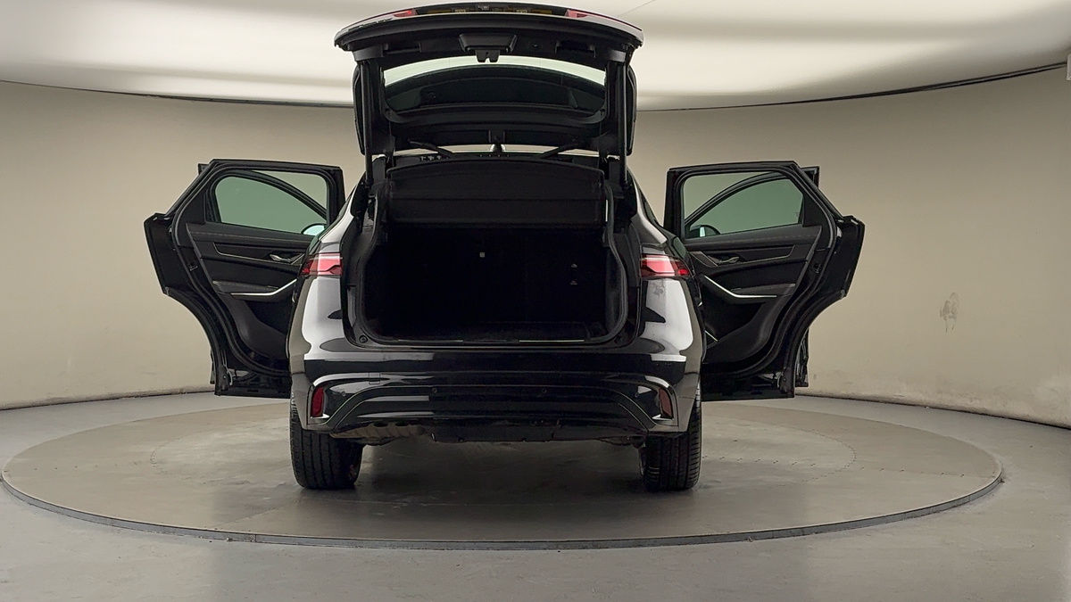 Used Jaguar F-Pace 2023 for sale - 76224290: Photo 60