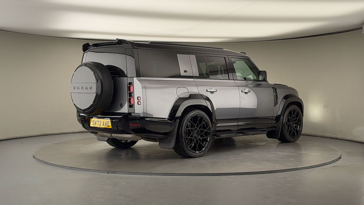 Used Land Rover Defender 130 2022 for sale - 77129245: Photo 21