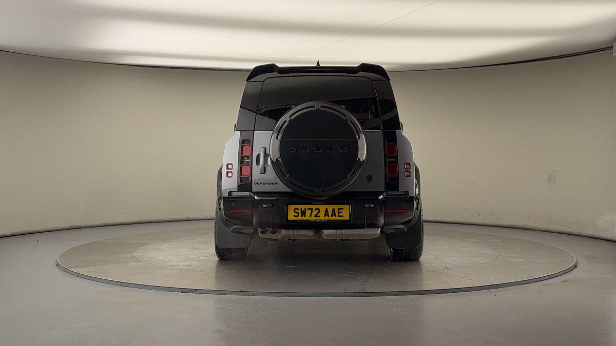 Used Land Rover Defender 130 2022 for sale - 77129245: Photo 4