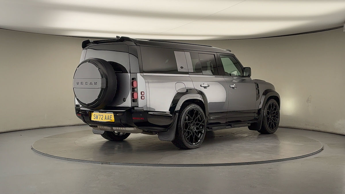 Used Land Rover Defender 130 2022 for sale - 77129245: Photo 44