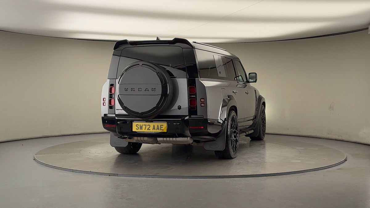 Used Land Rover Defender 130 2022 for sale - 77129245: Photo 45