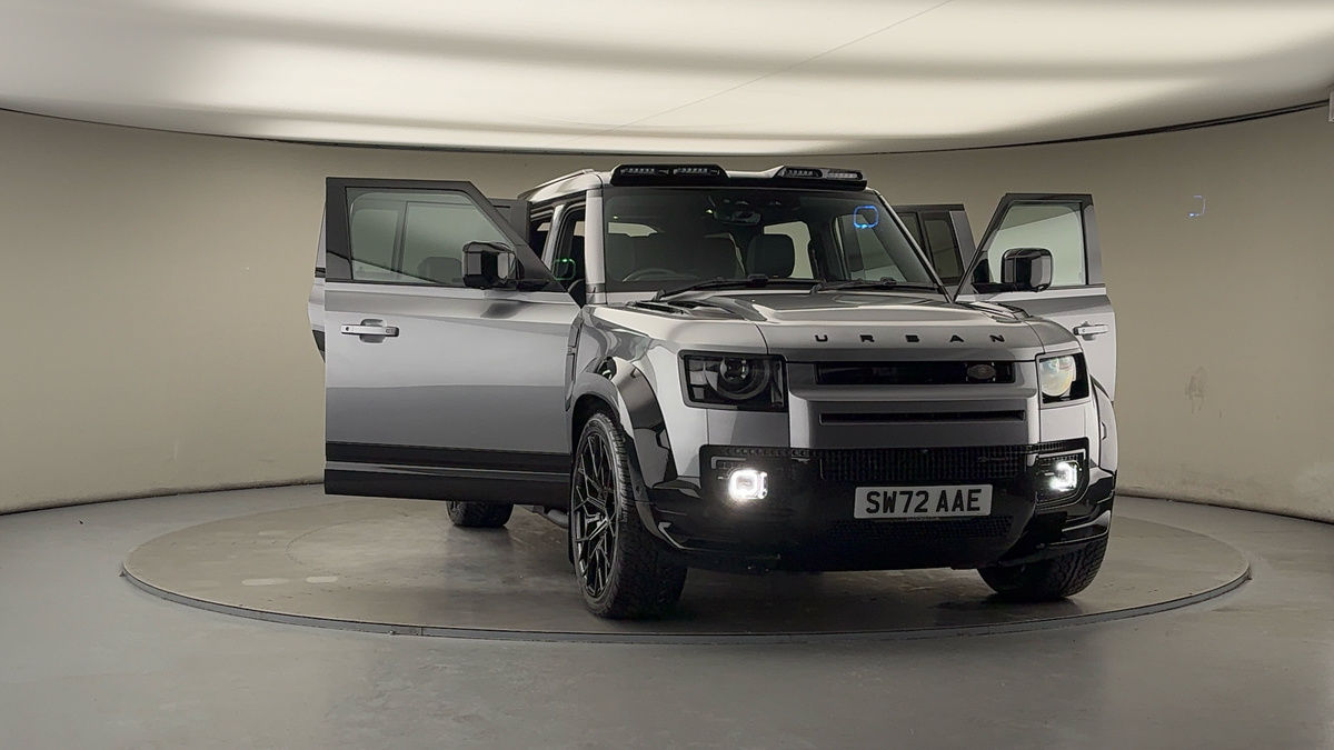 Used Land Rover Defender 130 2022 for sale - 77129245: Photo 57