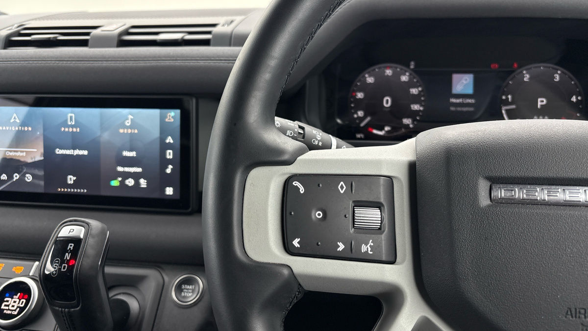 Used Land Rover Defender 90 2022 for sale - 76884655: Photo 13