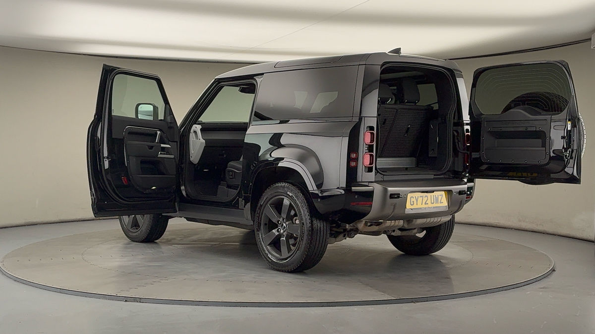 Used Land Rover Defender 90 2022 for sale - 76884655: Photo 43