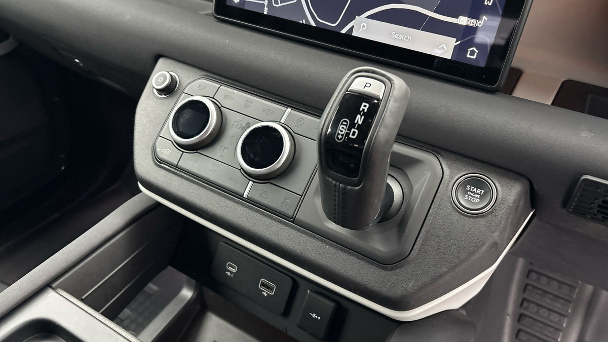 Used Land Rover Defender 90 2022 for sale - 76884655: Photo 6