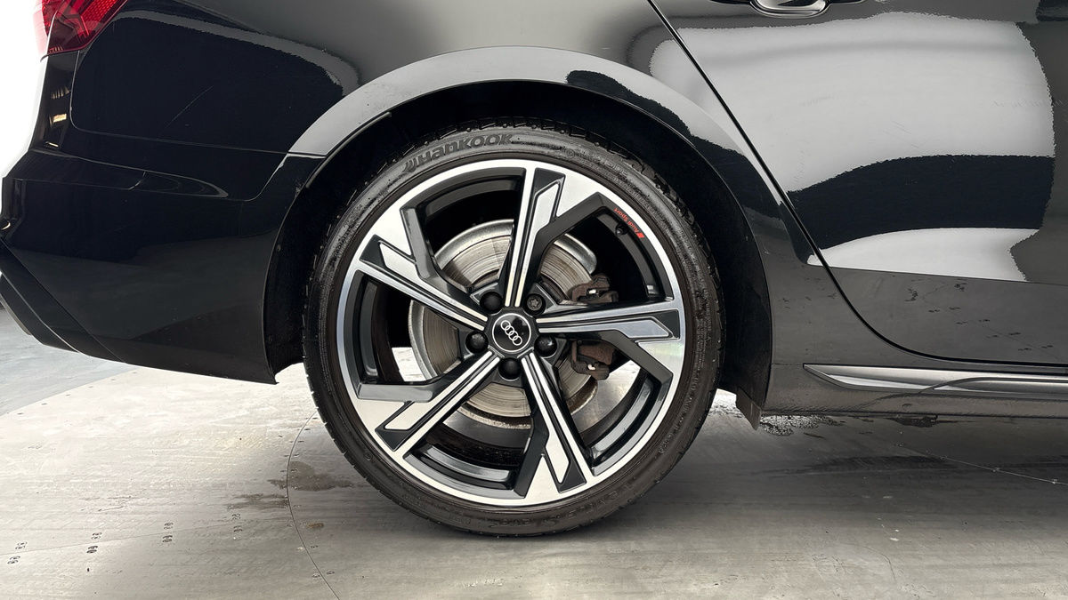 Used Audi A4 Avant 2022 for sale - 76185936: Photo 10