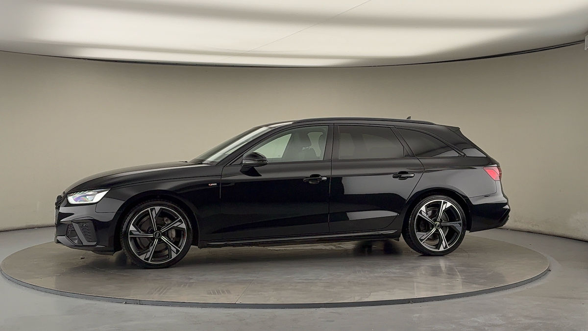 Used Audi A4 Avant 2022 for sale - 76185936: Photo 28