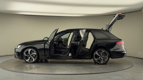 Used Audi A4 Avant 2022 for sale - 76185936: Photo 46