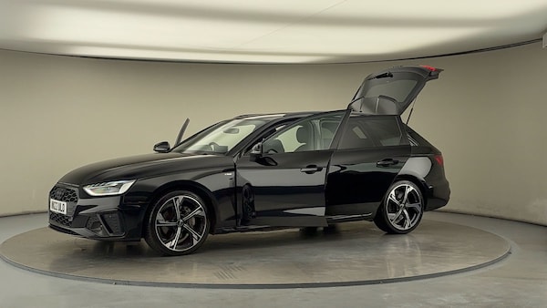 Used Audi A4 Avant 2022 for sale - 76185936: Photo 48