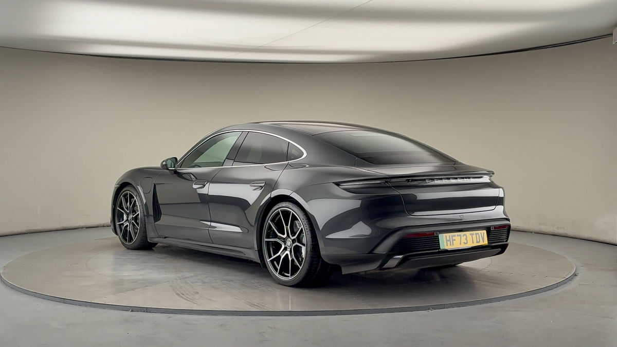 Used Porsche Taycan 2023 for sale - 76368761: Photo 2