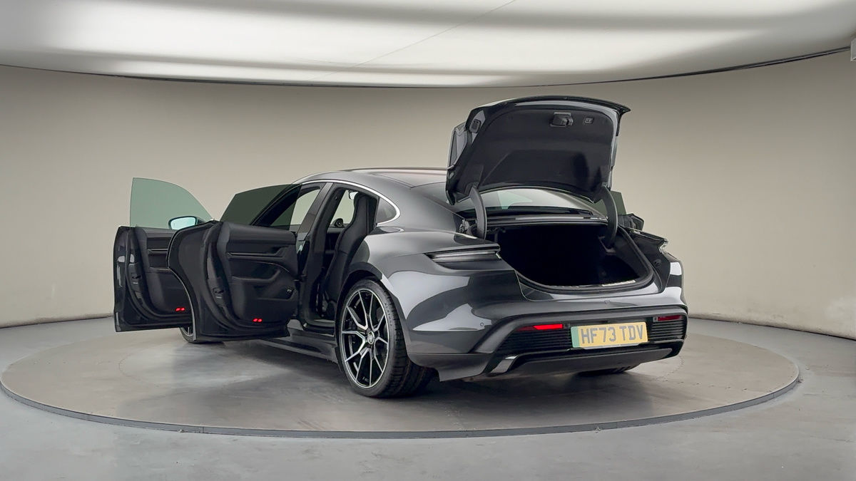 Used Porsche Taycan 2023 for sale - 76368761: Photo 23