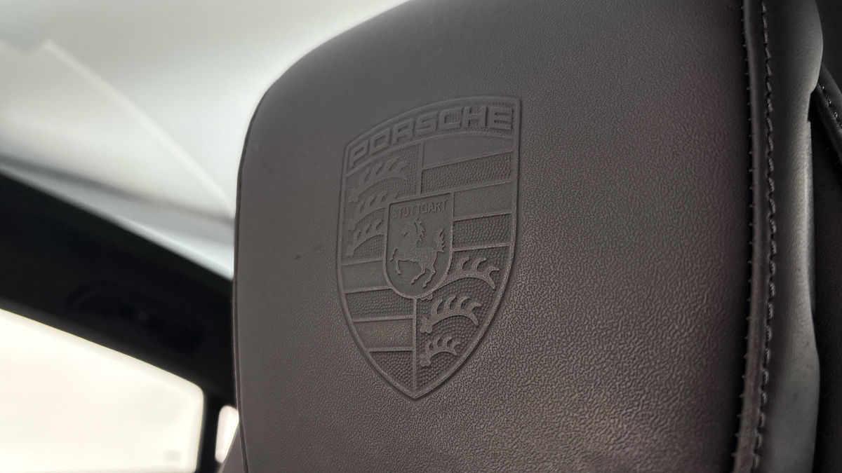 Used Porsche Taycan 2023 for sale - 76368761: Photo 25