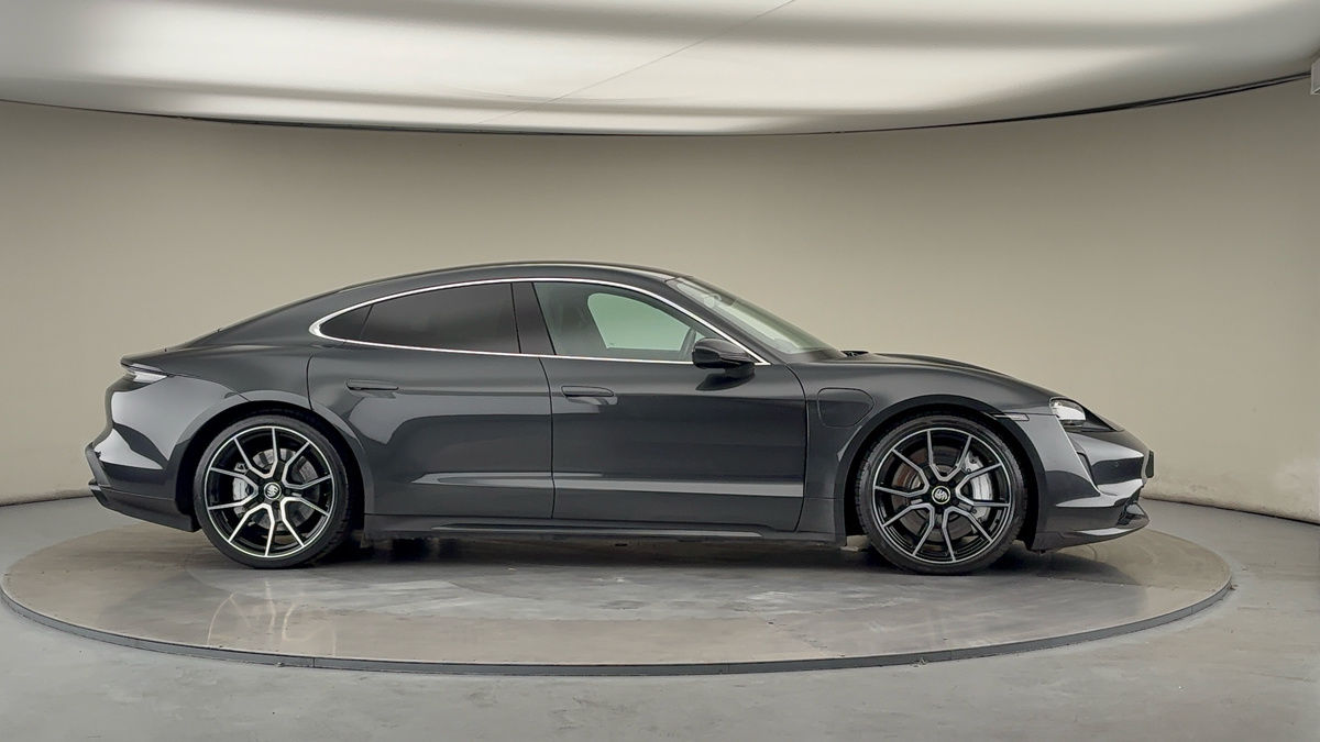 Used Porsche Taycan 2023 for sale - 76368761: Photo 38