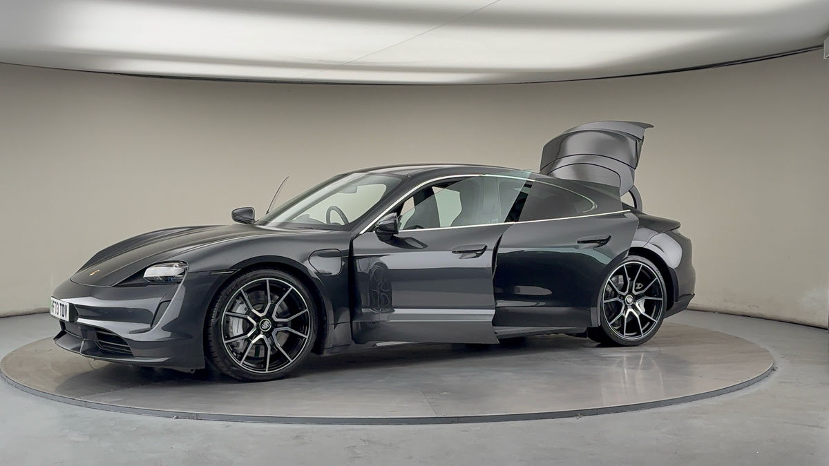 Used Porsche Taycan 2023 for sale - 76368761: Photo 50