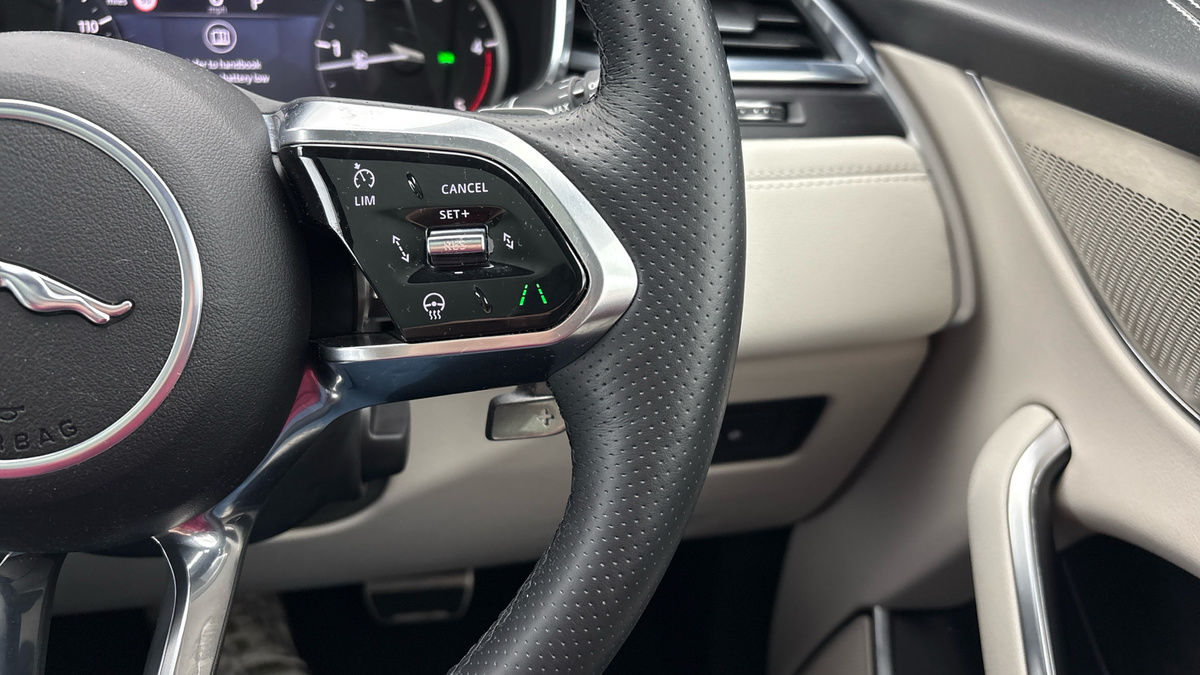 Used Jaguar F-Pace 2022 for sale - 77622190: Photo 14