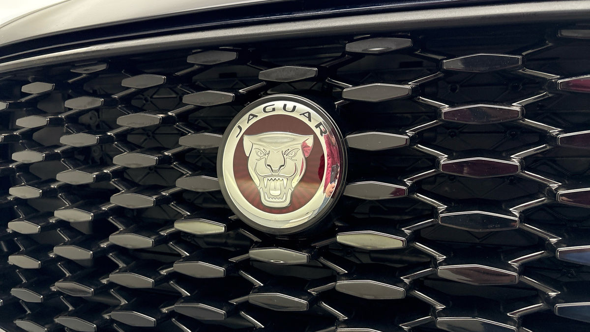 Used Jaguar F-Pace 2022 for sale - 77622190: Photo 24