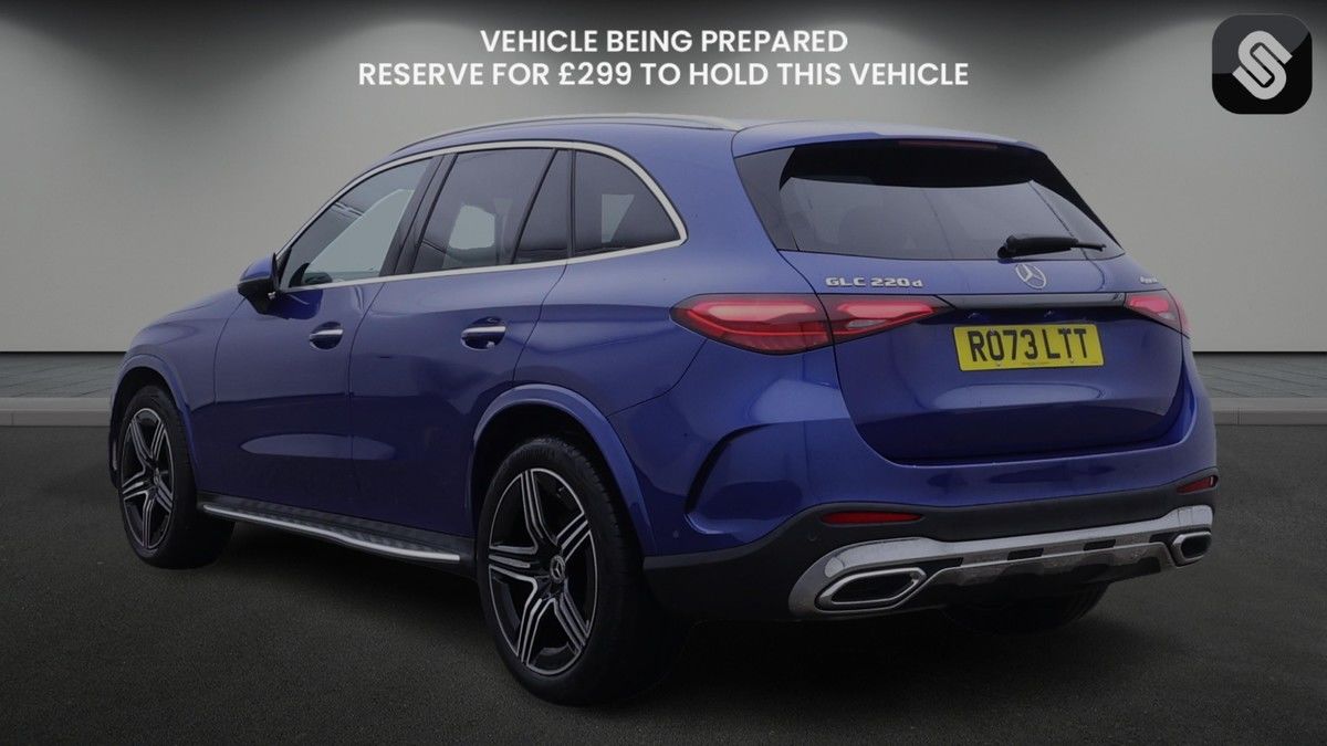 Used Mercedes-Benz GLC 2023 for sale - 76387099: Photo 3