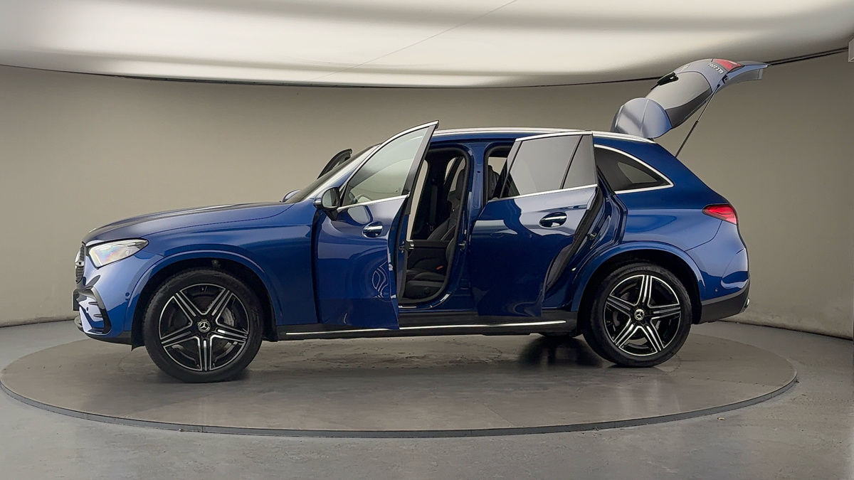 Used Mercedes-Benz GLC 2023 for sale - 76387099: Photo 47