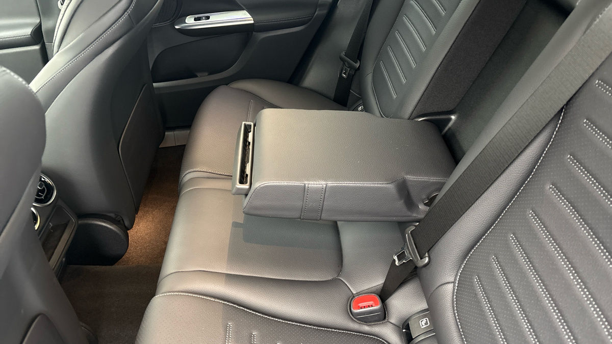 Used Mercedes-Benz GLC 2023 for sale - 76387099: Photo 9