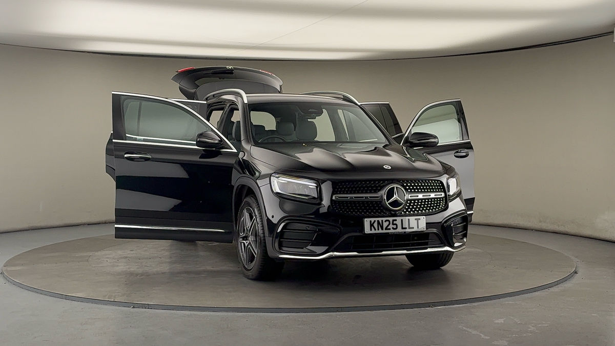 Used Mercedes-Benz GLB 2025 for sale - 76520943: Photo 53