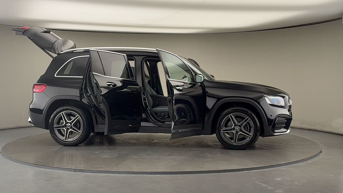 Used Mercedes-Benz GLB 2025 for sale - 76520943: Photo 56