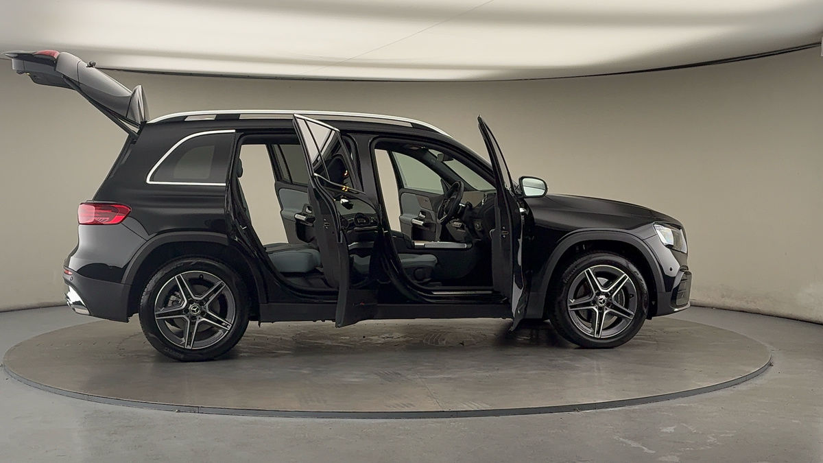 Used Mercedes-Benz GLB 2025 for sale - 76520943: Photo 57