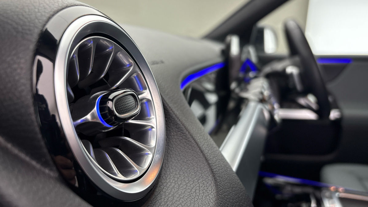 Used Mercedes-Benz GLB 2025 for sale - 76520943: Photo 6