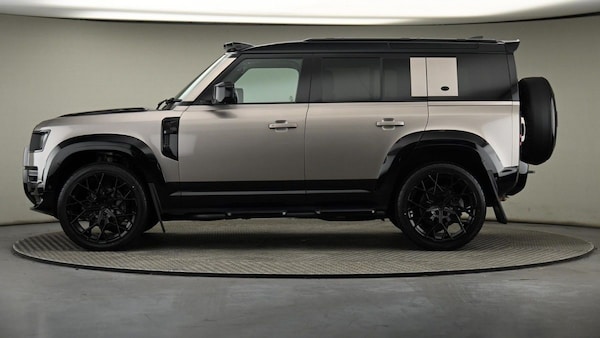 Used Land Rover Defender 110 2023 for sale - 74405385: Photo 23
