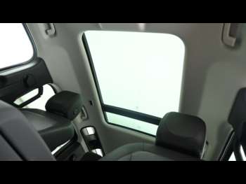 Used Land Rover Defender 110 2023 for sale - 74405385: Photo