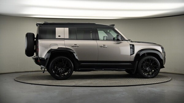 Used Land Rover Defender 110 2023 for sale - 74405385: Photo 42