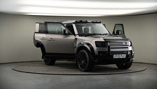 Used Land Rover Defender 110 2023 for sale - 74405385: Photo 45