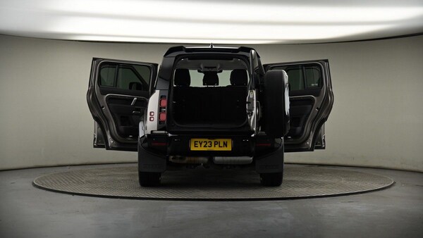 Used Land Rover Defender 110 2023 for sale - 74405385: Photo 54