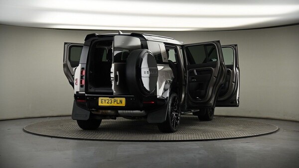 Used Land Rover Defender 110 2023 for sale - 74405385: Photo 55