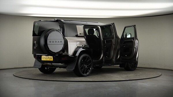 Used Land Rover Defender 110 2023 for sale - 74405385: Photo 56