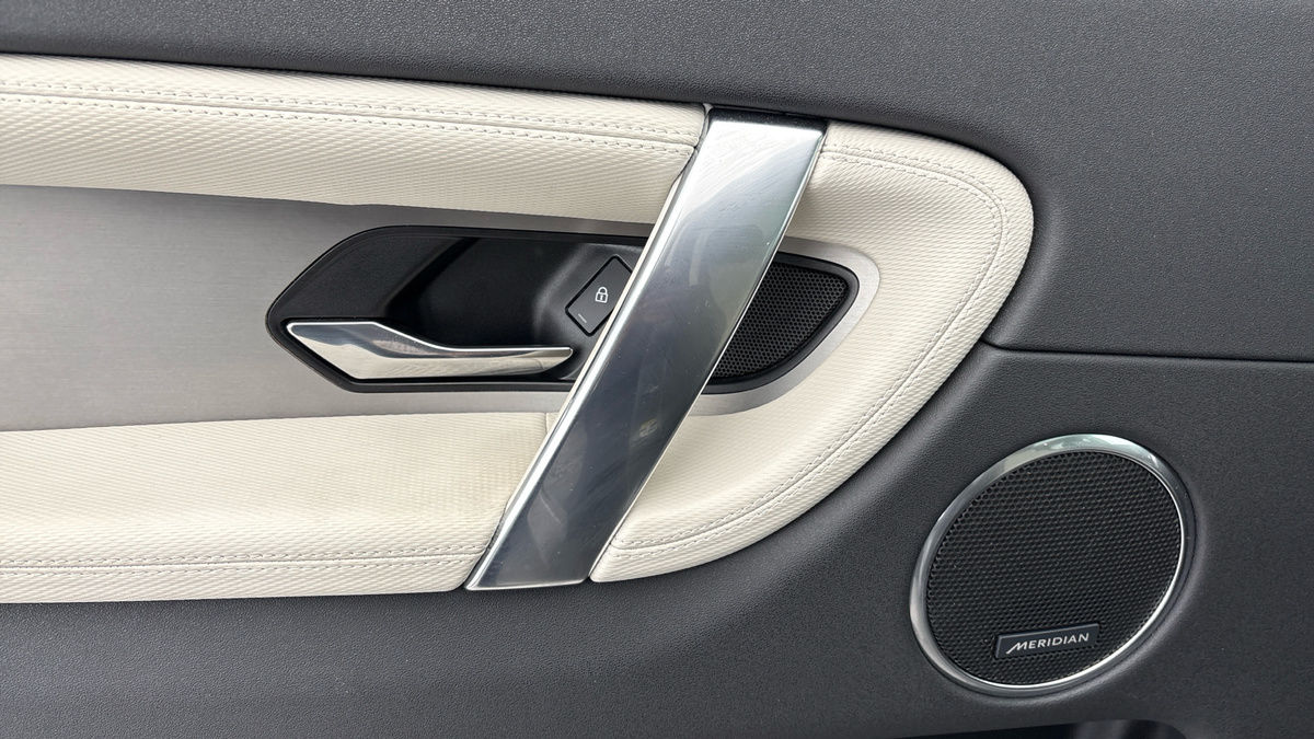 Used Land Rover Discovery Sport 2023 for sale - 76081590: Photo 19