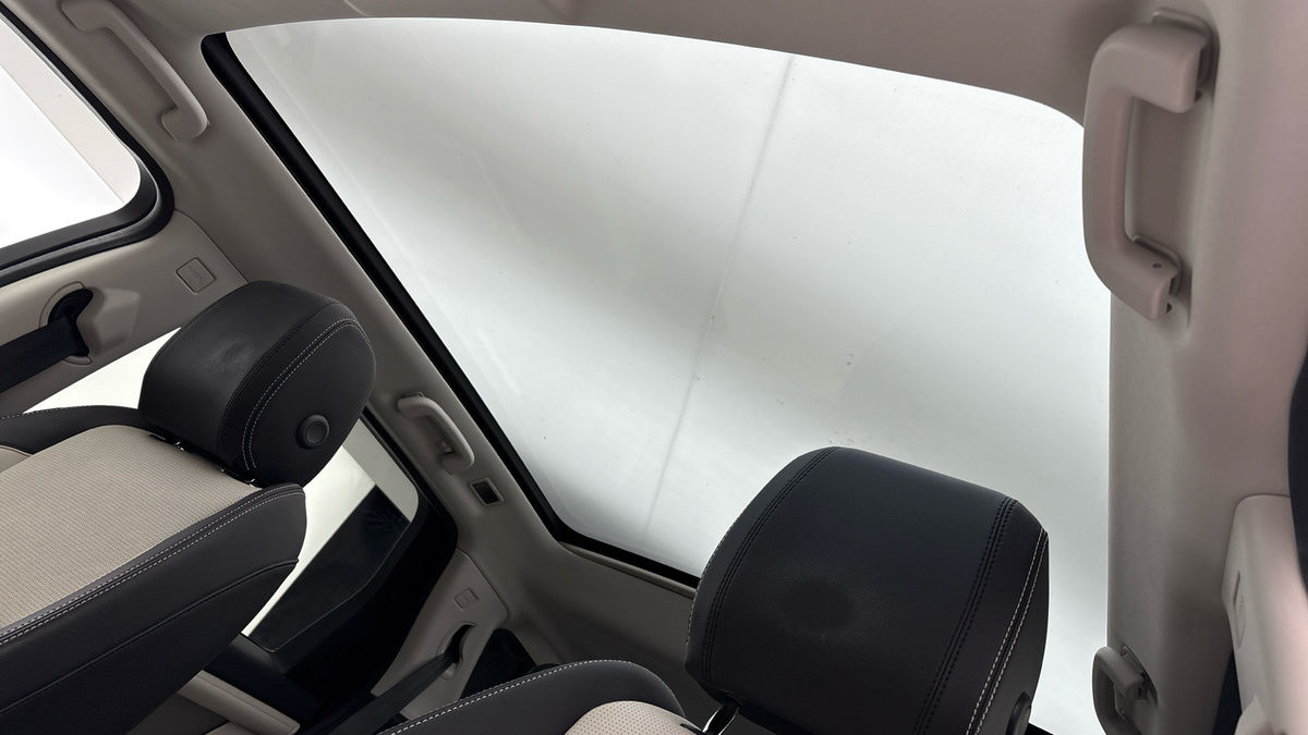 Used Land Rover Discovery Sport 2023 for sale - 76081590: Photo 6