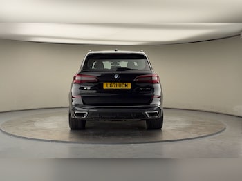 Used BMW X5 2021 for sale - 76133293: Photo