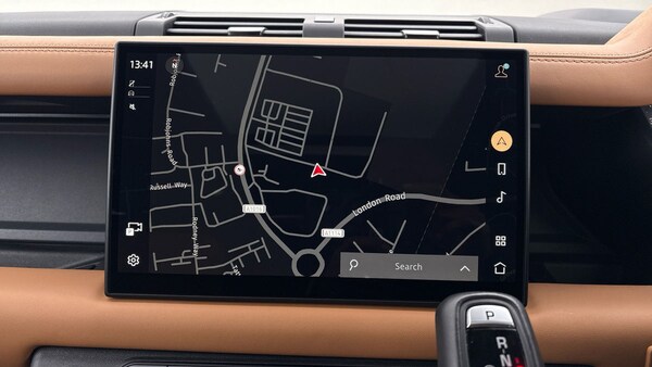 Used Land Rover Defender 110 2024 for sale - 75999288: Photo 17