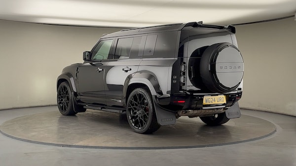 Used Land Rover Defender 110 2024 for sale - 75999288: Photo 2