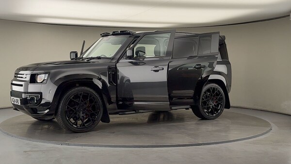 Used Land Rover Defender 110 2024 for sale - 75999288: Photo 55